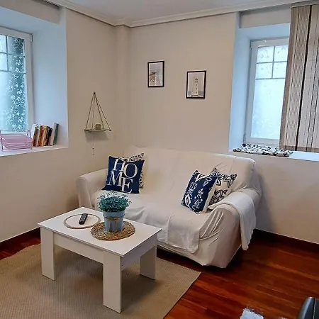 En Miono 乌迪亚莱斯堡